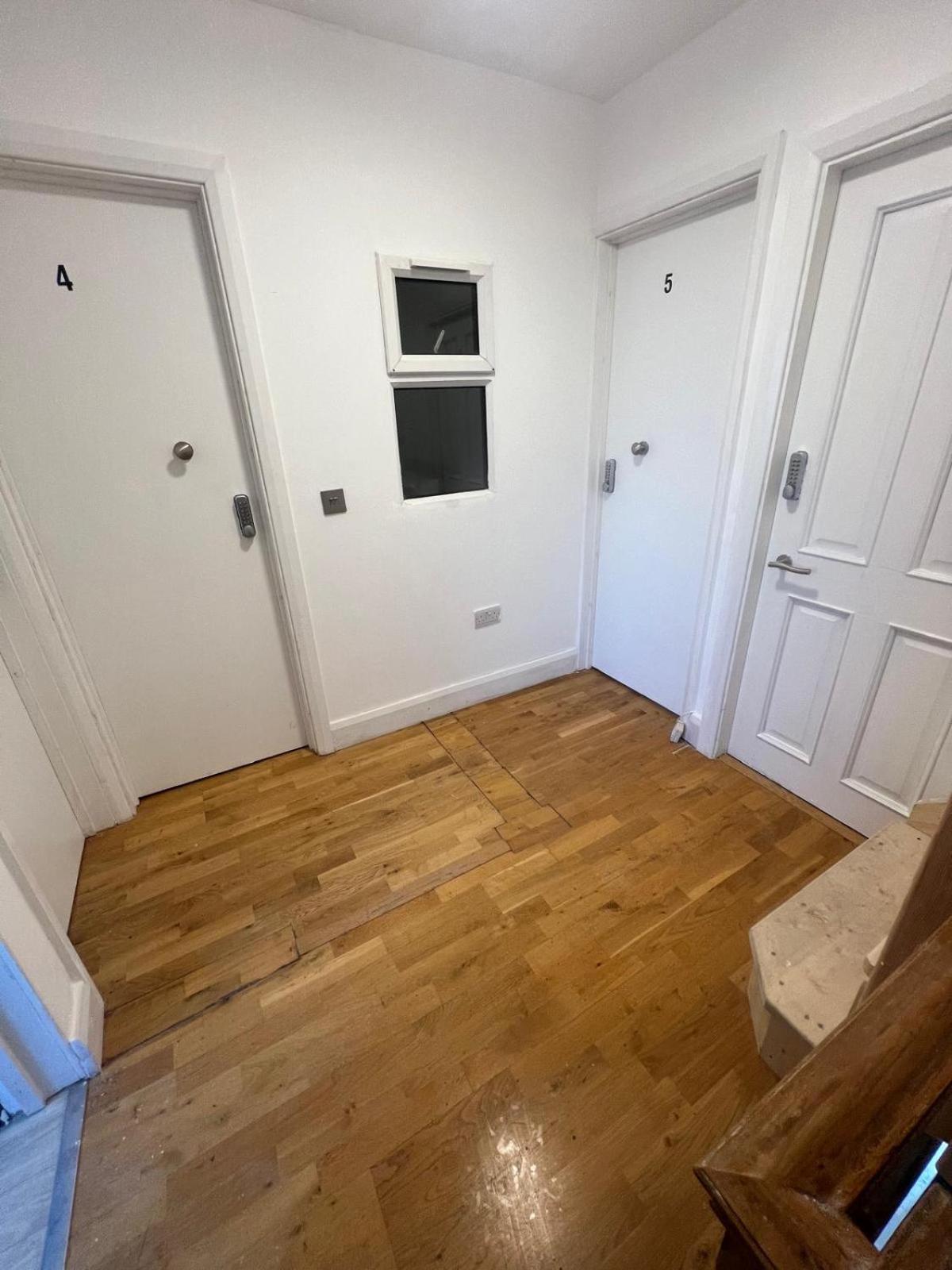 Good Priced Single Rooms In Northolt Dış mekan fotoğraf